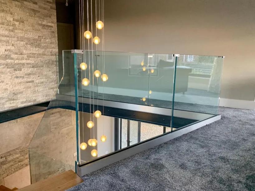 Vetro temperato di sicurezza laminato curvo piatto da 3mm 12mm, isolante, antiproiettile, per edilizia, solare, per finestra, porta, mobili, bagno, macchina, prezzo 4