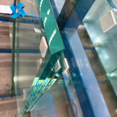 Forme personalizzate di balaustra di vetro rinforzato extra trasparente da 12 mm