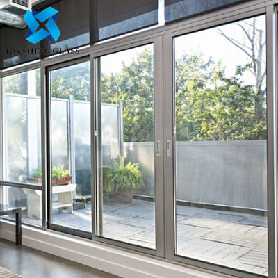 Porte scorrevoli in vetro laminato da 4 mm + 0,76PVB + 4 mm personalizzate
